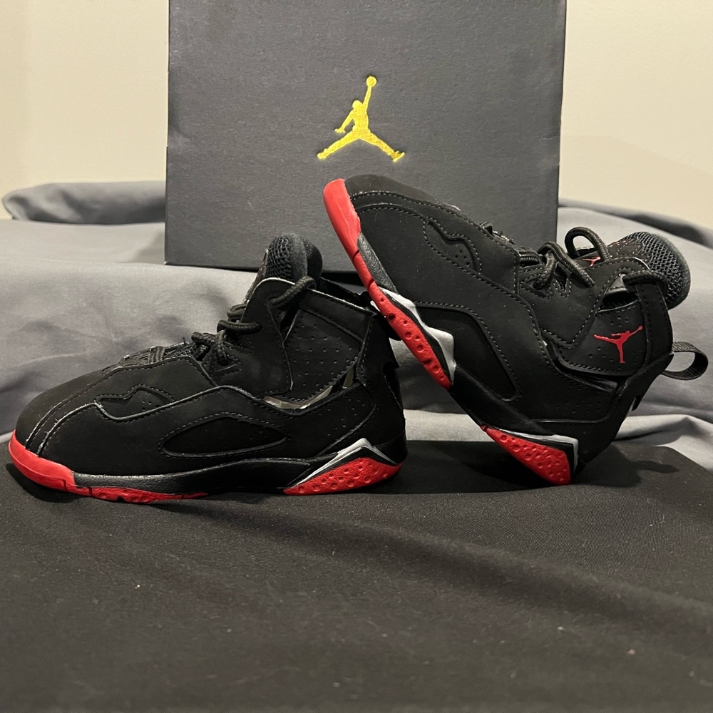 Air Jordan True Flight GS ‘Bred’ size 9c